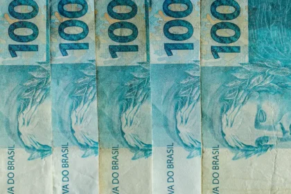 Caixa realiza pagamento do Bolsa Família de julho para beneficiários com NIS final 4